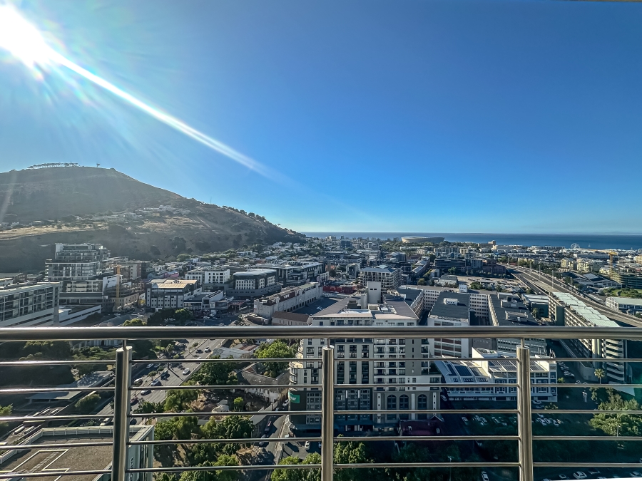 1 Bedroom Property for Sale in Cape Town City Centre Western Cape